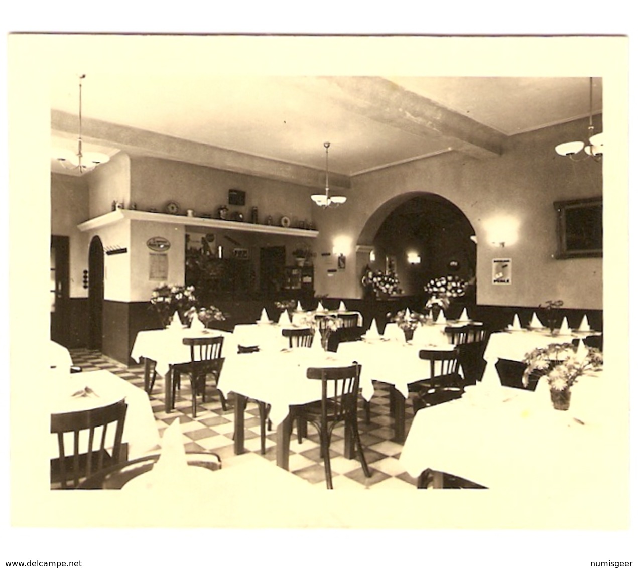 LUXEMBOURG - ( Petite Suisse ) HOTEL-RESTAURANT  STRENG - Le Restaurant( Photo: Format 8.5 X 7) - Lieux