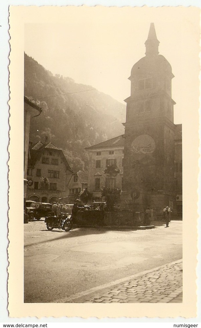 ALLEMAGNE -- ( ALSDORF )   Fontaine De La Place ( Photo: Format 12 X 7.5 ) - Lieux