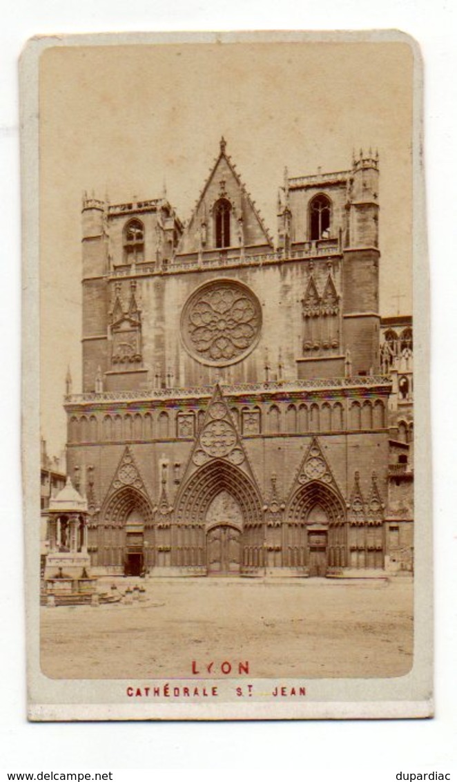 LYON - Cathédrale St Jean : Photo Albuminée, Contrecollée Sur Carton Fort, Fin 19 ème Siècle, Très Bon état. - Anciennes (Av. 1900)