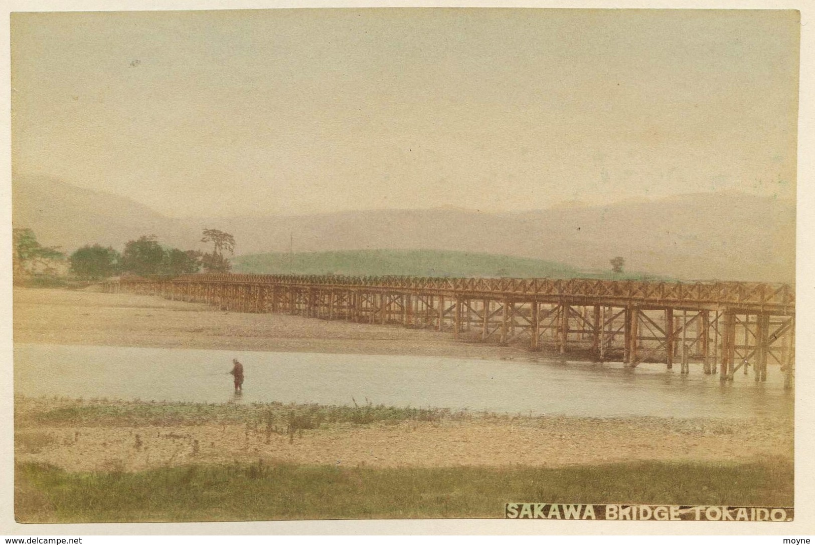 2 Photos Du Japon - XIXéme - Sur Papier Albuminé - 1) SAKAWA BRIDGE TOKAIDO ( Disparu ?? )  - 2) MARCHE AUX FLEURS ?? - Old (before 1900)