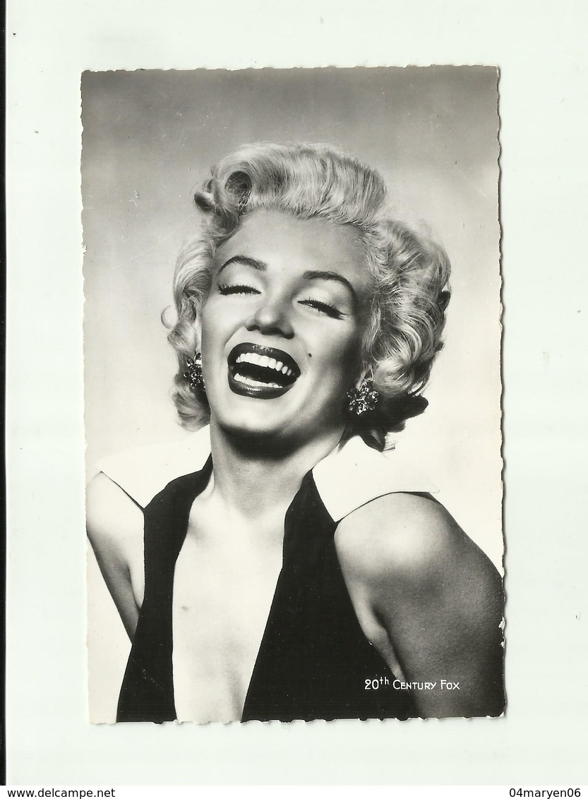 **MARILYN  MONROE ** - Femmes Célèbres