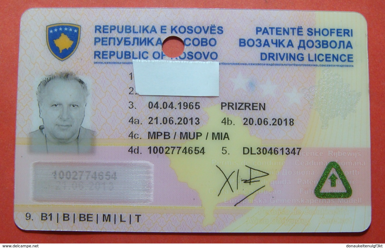 KOSOVO DRIVING LICENCE EXPIRED, CANCELLED, RARE - Other & Unclassified