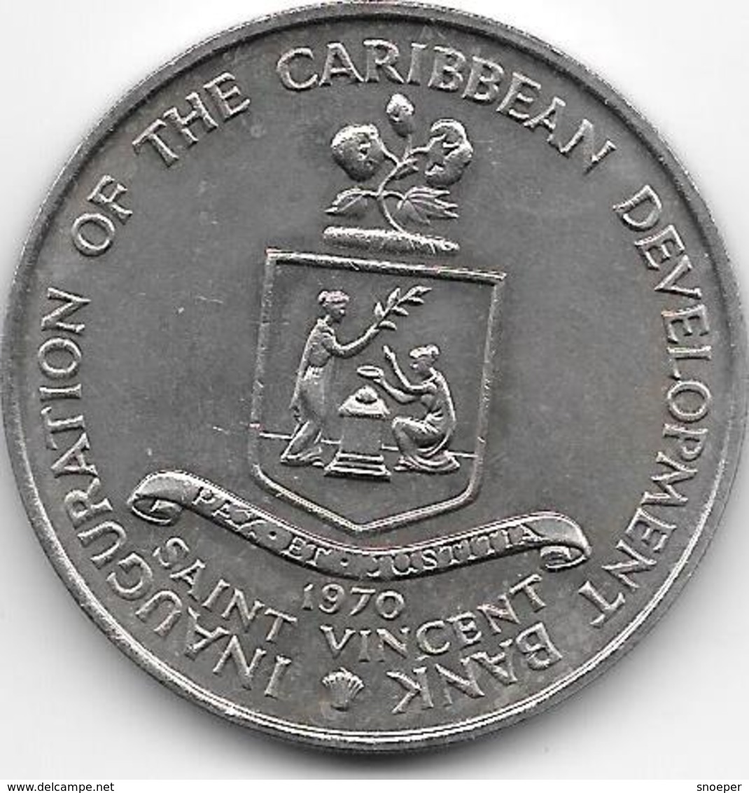 *st Vincent 4 Dollars 1970  Km 13 Unc - British Caribbean Territories