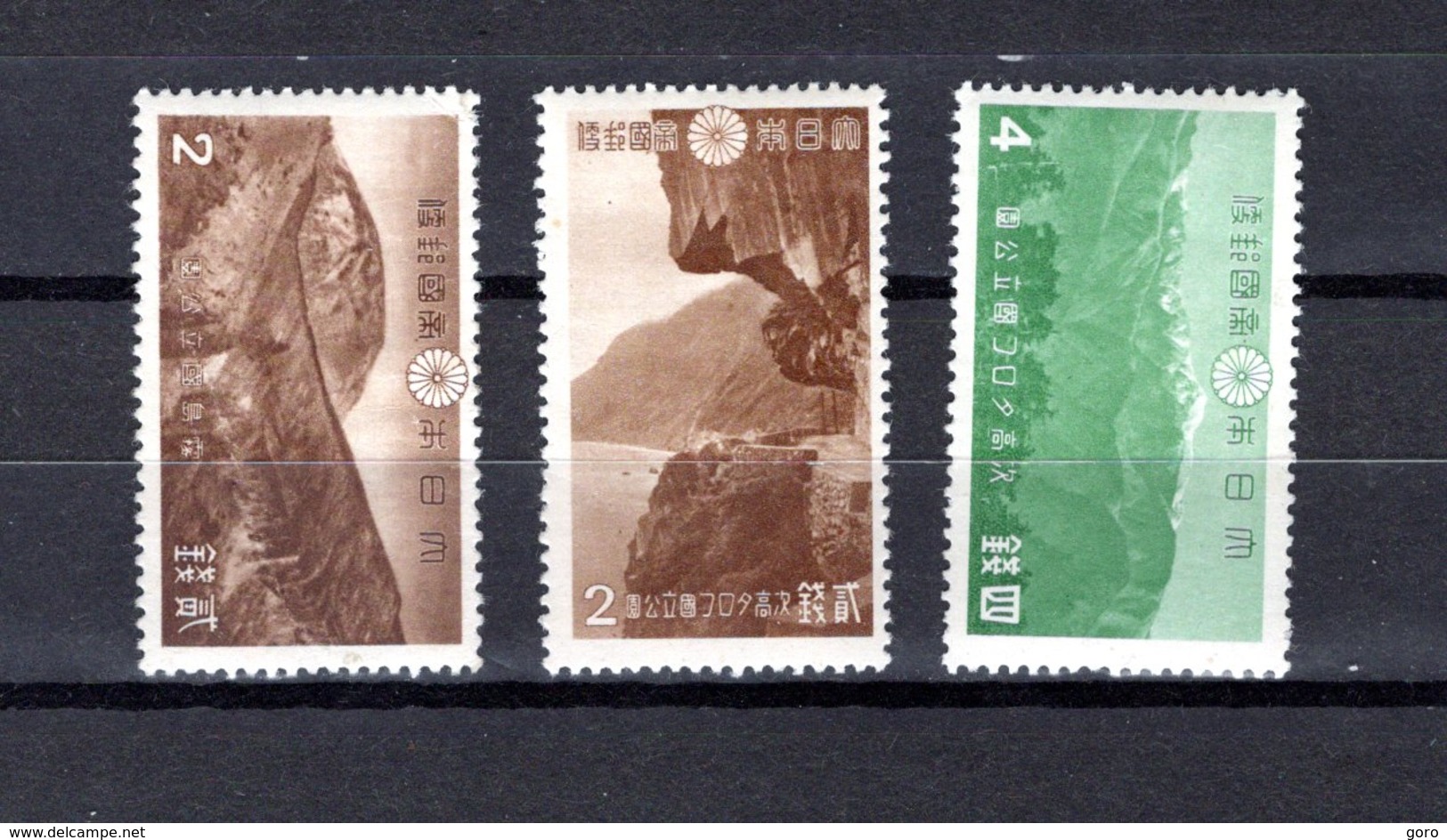 Japón   1940-41 .   Y&T  Nº   305-309/310    ( 305  Doblez ) - Usati