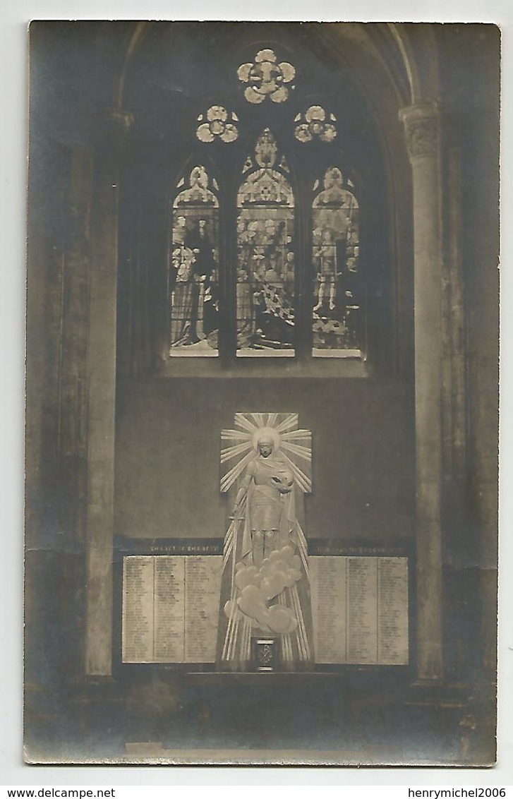 Carte Photo Monument Aux Morts Dans église - Zu Identifizieren