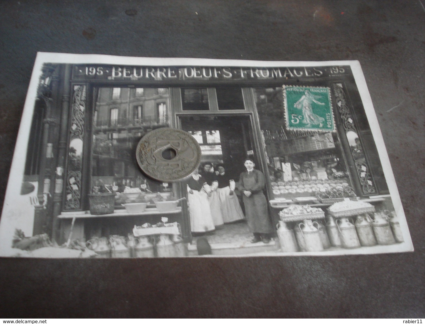 CARTE PHOTO FROMAGERIE A PARIS EN 1900 N° 195 - Winkels