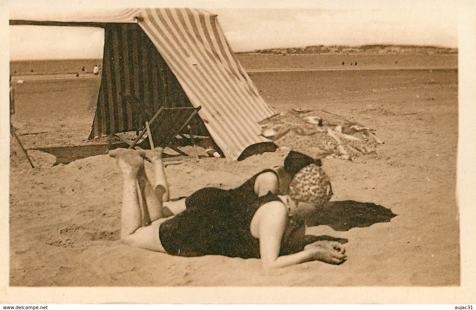 Dép 17 - Baigneurs - Baigneuses - Royan - Sur La Plage - Bain De Soleil - Bon état - Royan