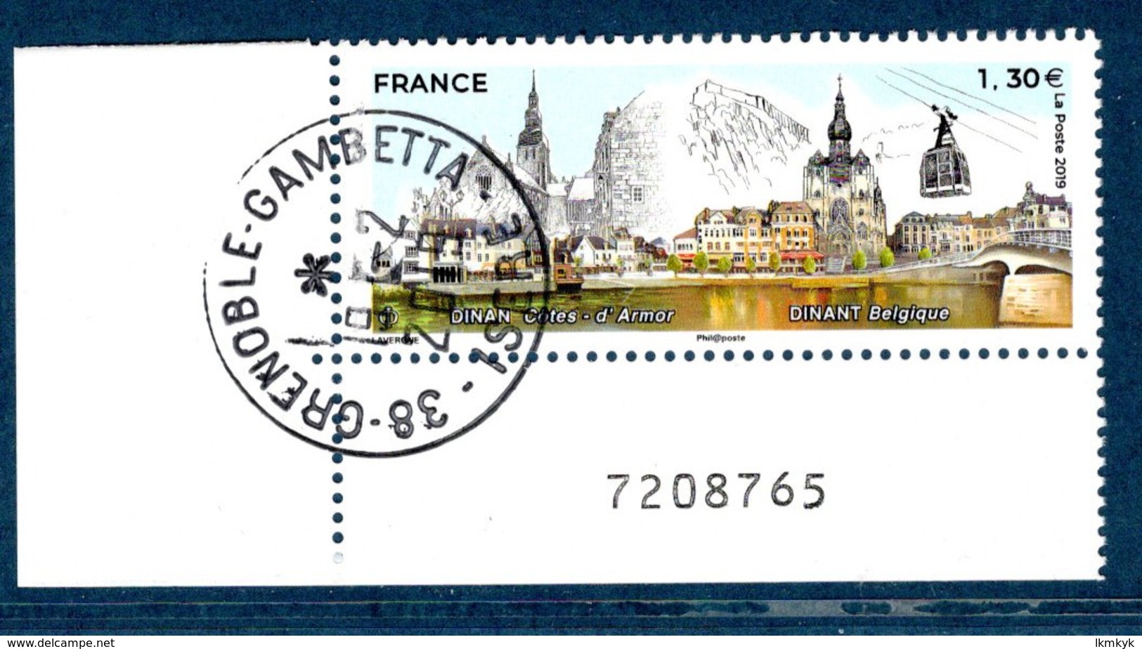 France 2019.Dinan France Et Dinant Belgique.Cachet Rond Gomme D'Origine. - Used Stamps