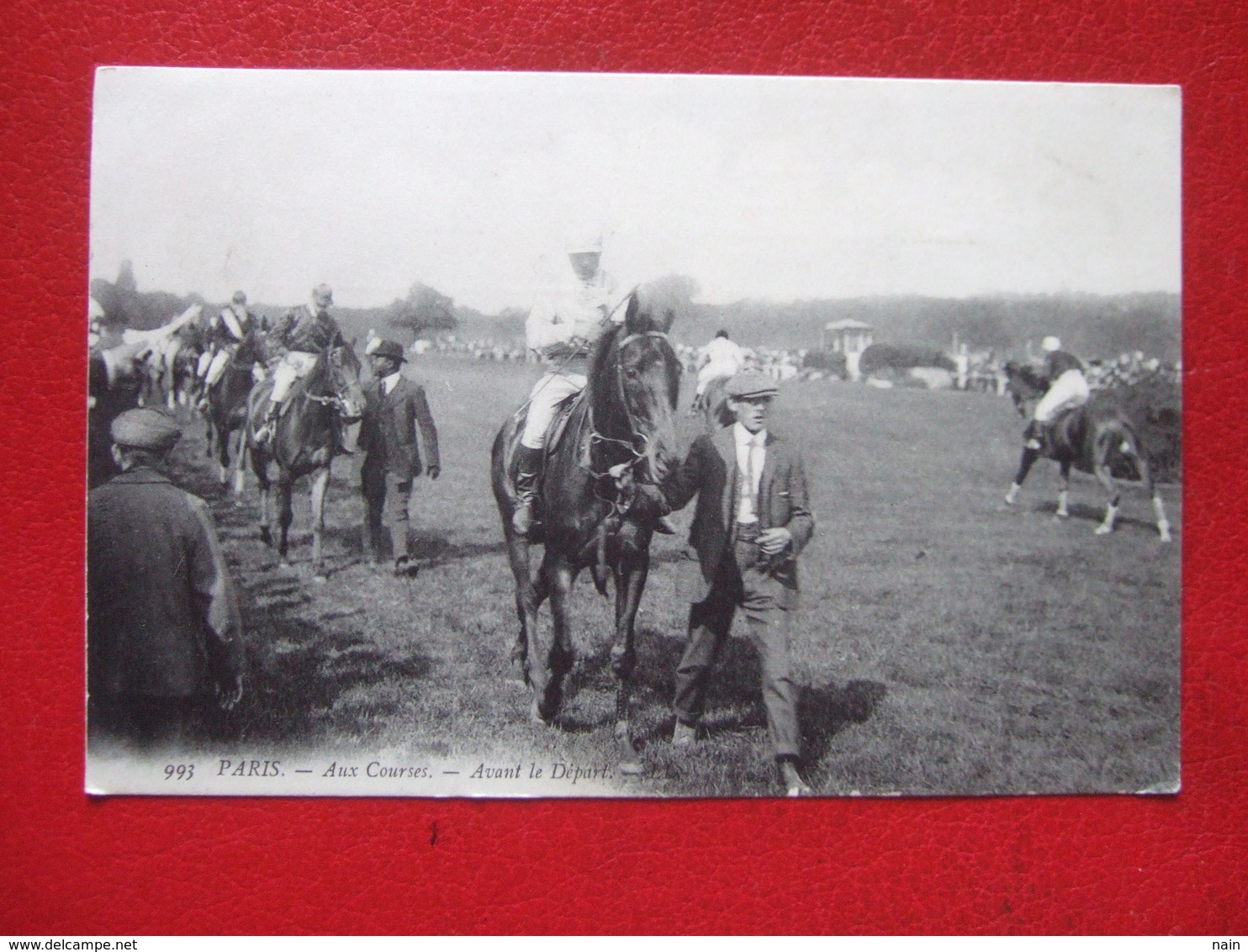 75 - PARIS - " AUX COURSES - AVANT LE DEPART " -  BELLE CARTE ... - Autres & Non Classés