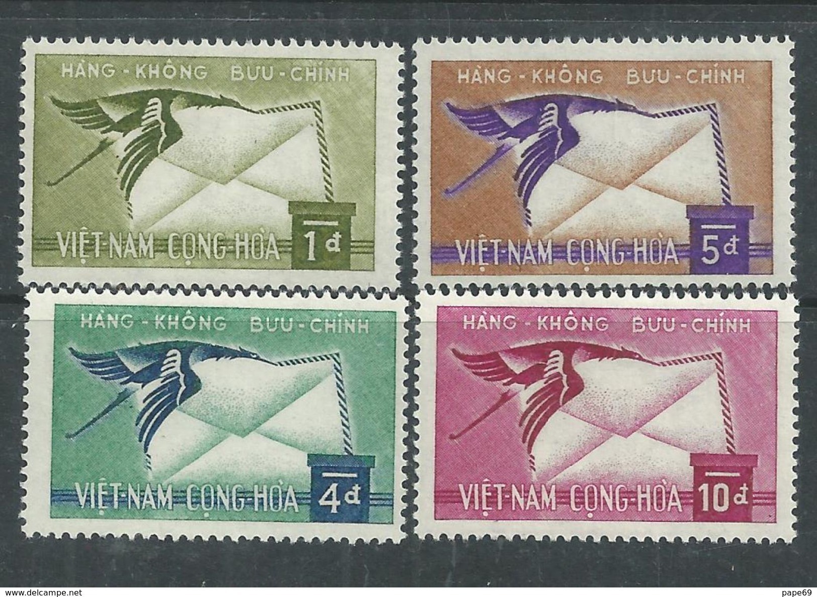 Vietnam Du Sud P. A.  N° 11 / 14 X  Les 4 Valeurs Trace De Charnière  Sinon TB - Viêt-Nam