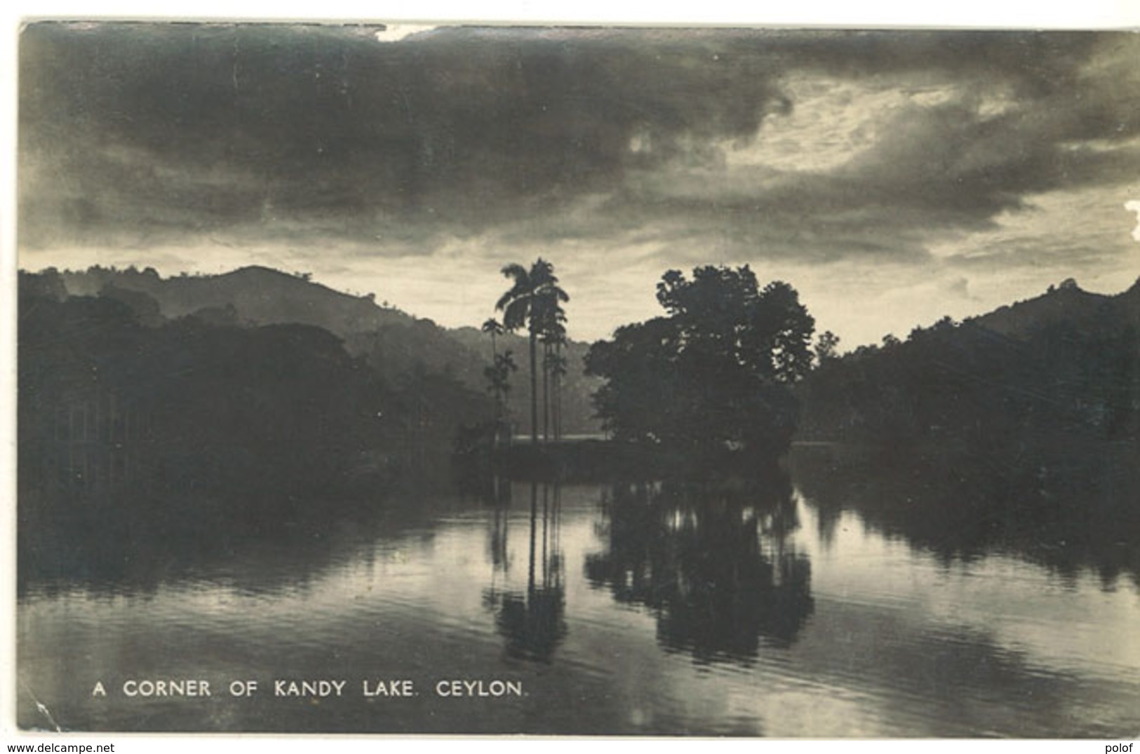 A Corner Of Kandy Lake CEYLON / Ceylan / Sri Lanka - Cachet Postal Octogonal   (111696) - Sri Lanka (Ceylon)
