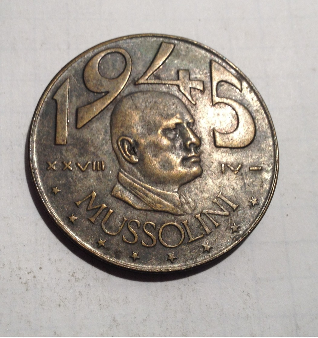 TOKEN GETTONE JETON MEDAGLIA MUSSOLINI 1945 LIRE 20 - Monétaires/De Nécessité