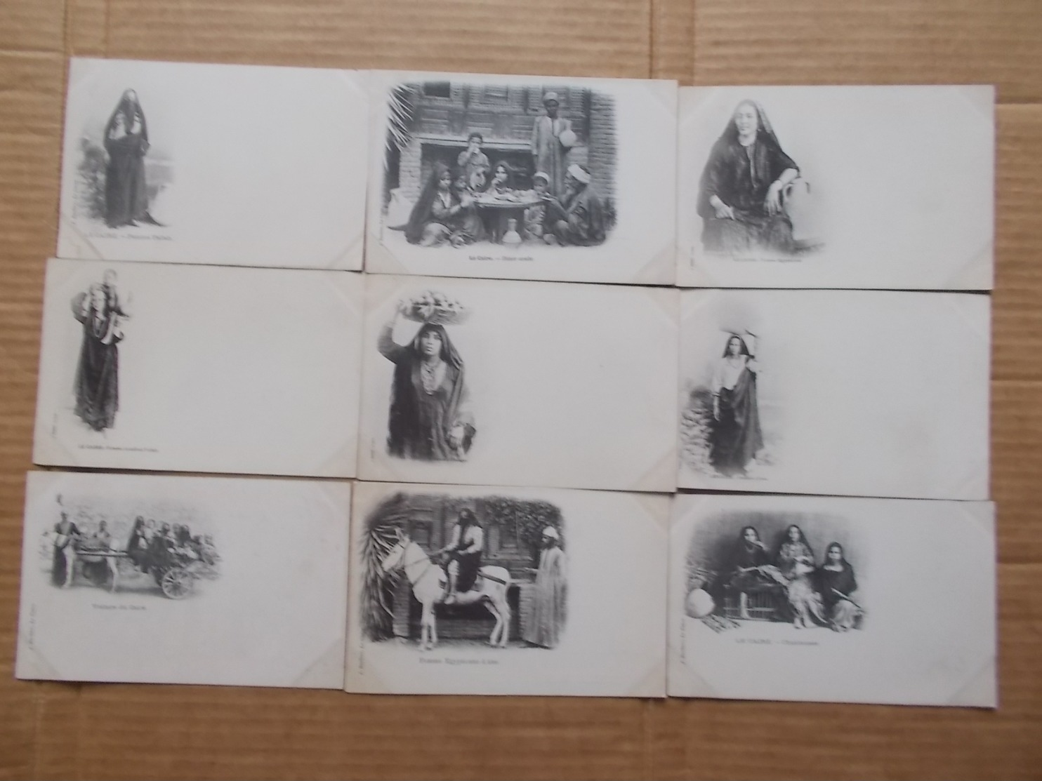 EGYPTE  LE CAIRE  LOT DE 9 CPA  FEMMES ET ENFANTNS  ARABES    NON ECRITE - Le Caire