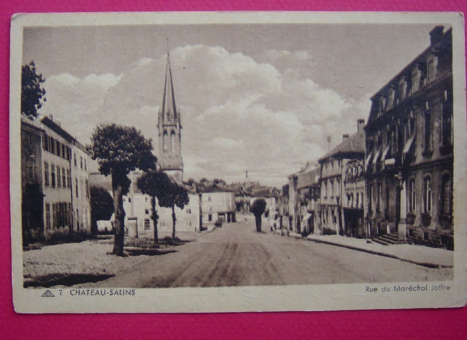 Chateau- Salins-Rue Du Maréchal Joffre  1950 - Chateau Salins