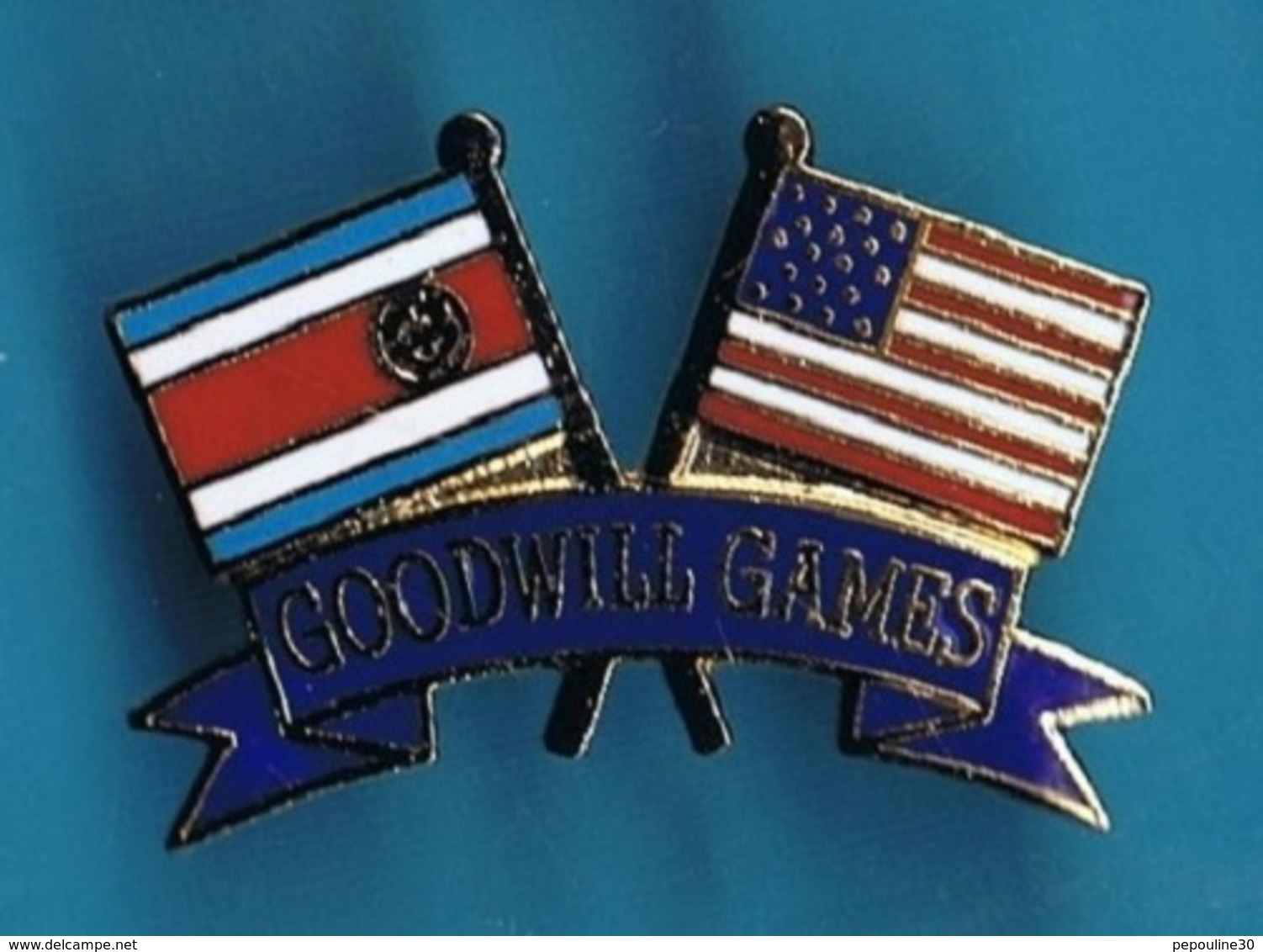 1 PIN'S  //  ** GOODWILL GAMES / CORÉE DU NORD & USA ** . (© & TM SOC) - Other & Unclassified