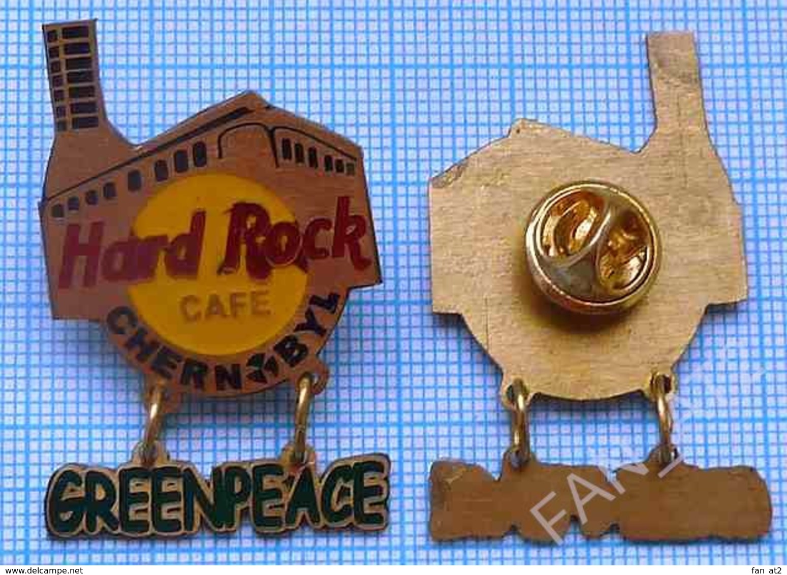 UKRAINE Badge CHERNOBYL CHORNOBYL Nuclear Power Plant . Hard Rock Cafe. GREENPEACE - Marcas Registradas