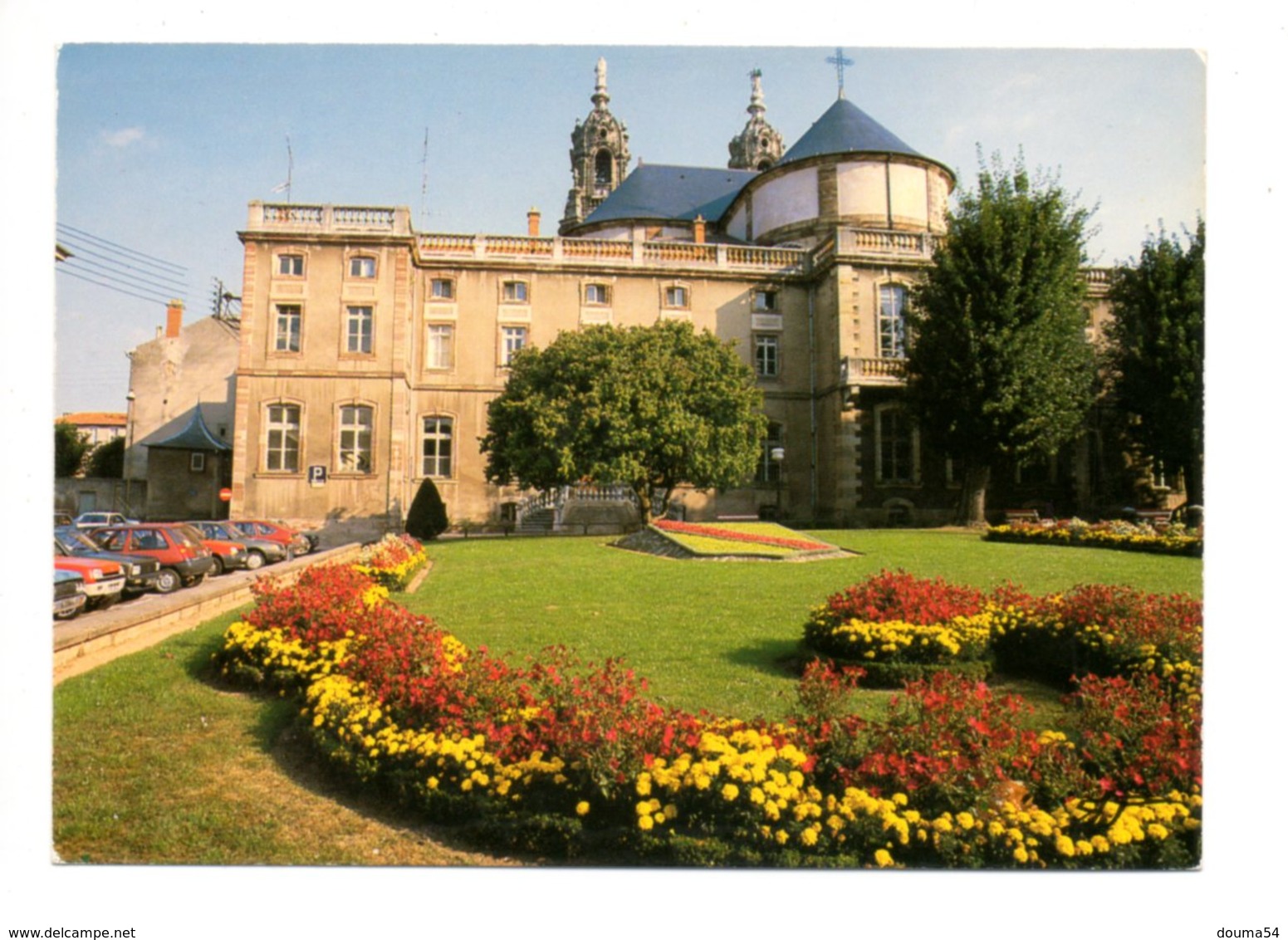 LUNEVILLE (54) - Le Square Du Château - Luneville