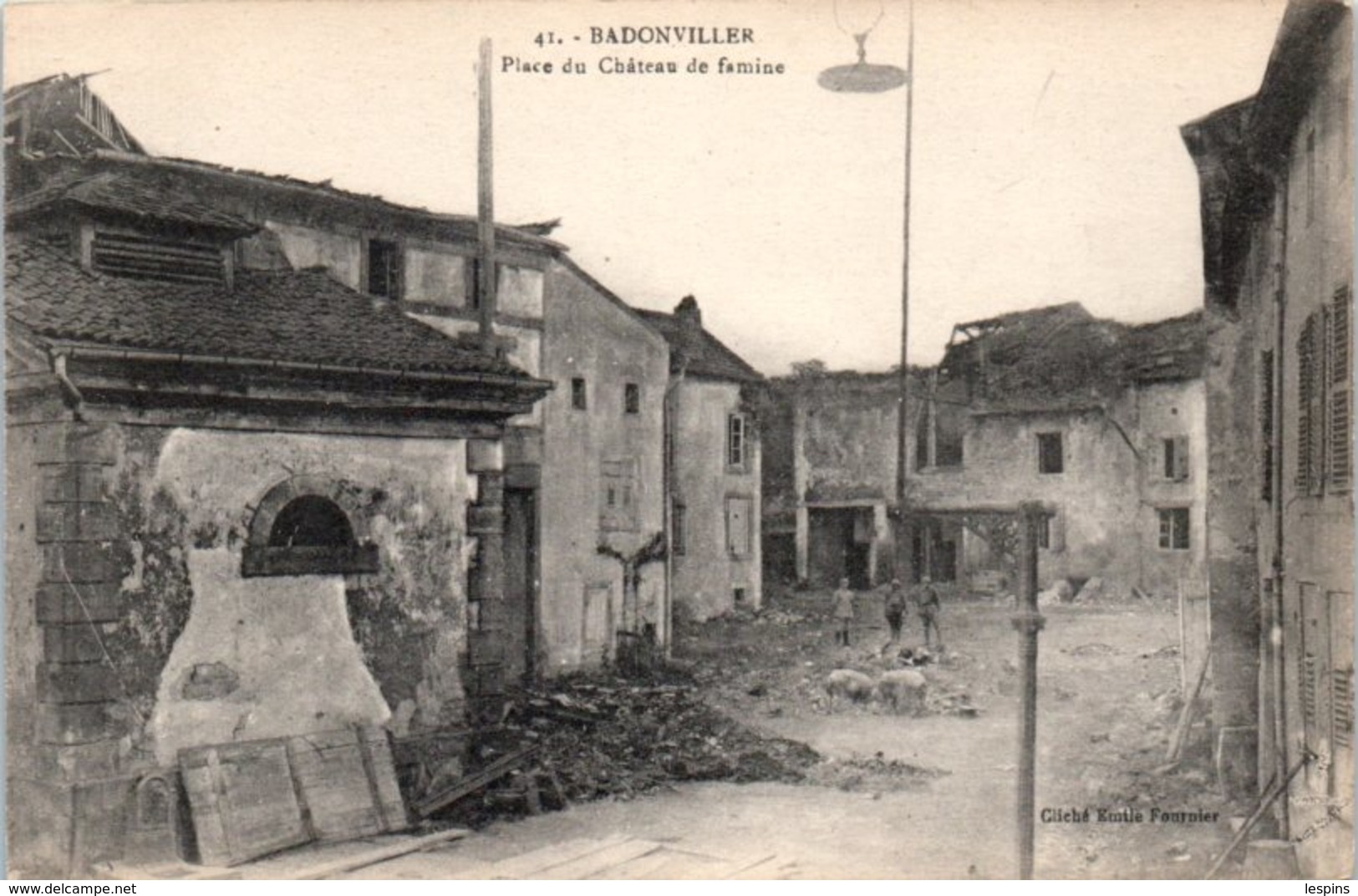 54 - BADONVILLER --  Place Du Château De Famine - Autres & Non Classés
