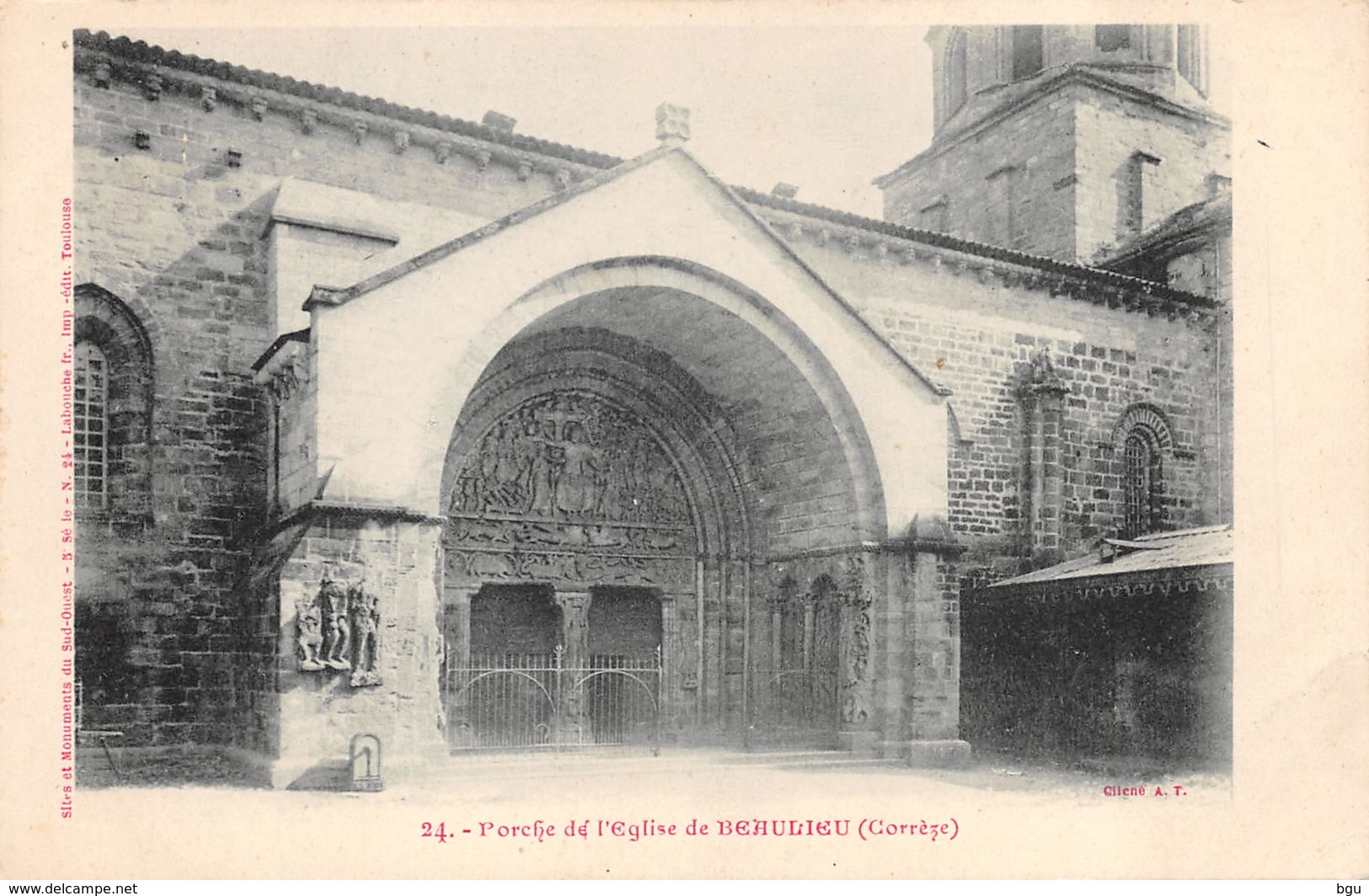 Beaulieu Sur Dordogne (19) - Porche De L'Eglise - Autres & Non Classés