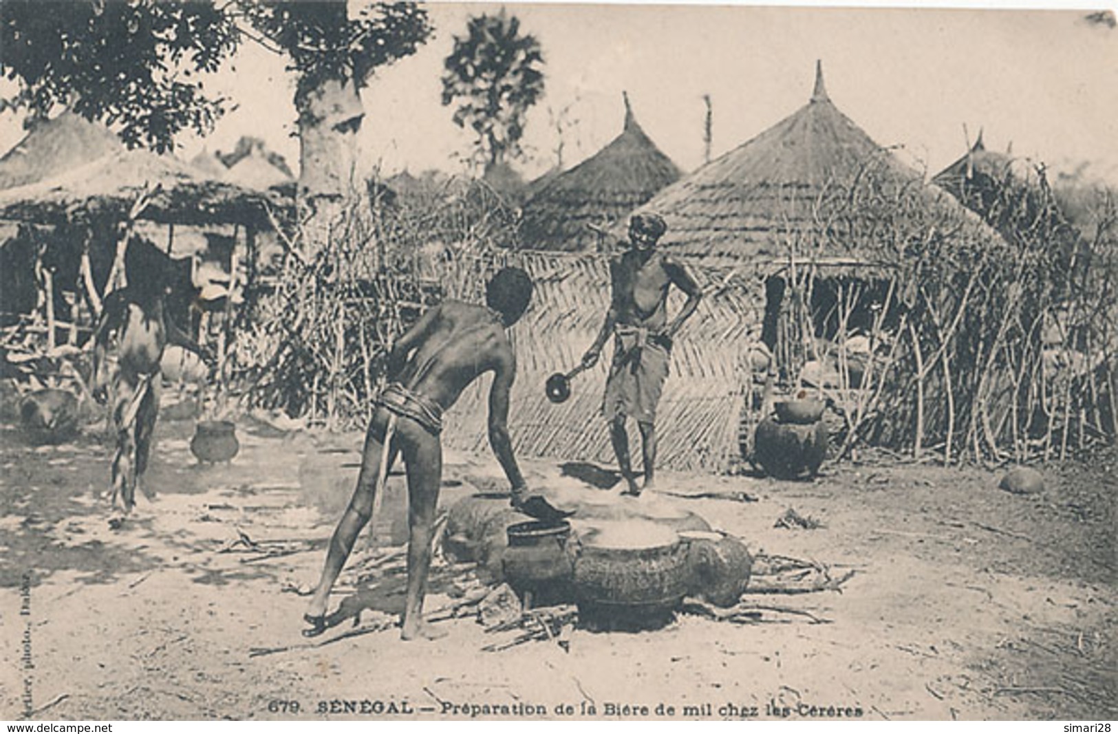 SENEGAL - N° 679 - PREPARATION DE LA BIERE DE MIL CHEZ LES CIRERES - Sénégal