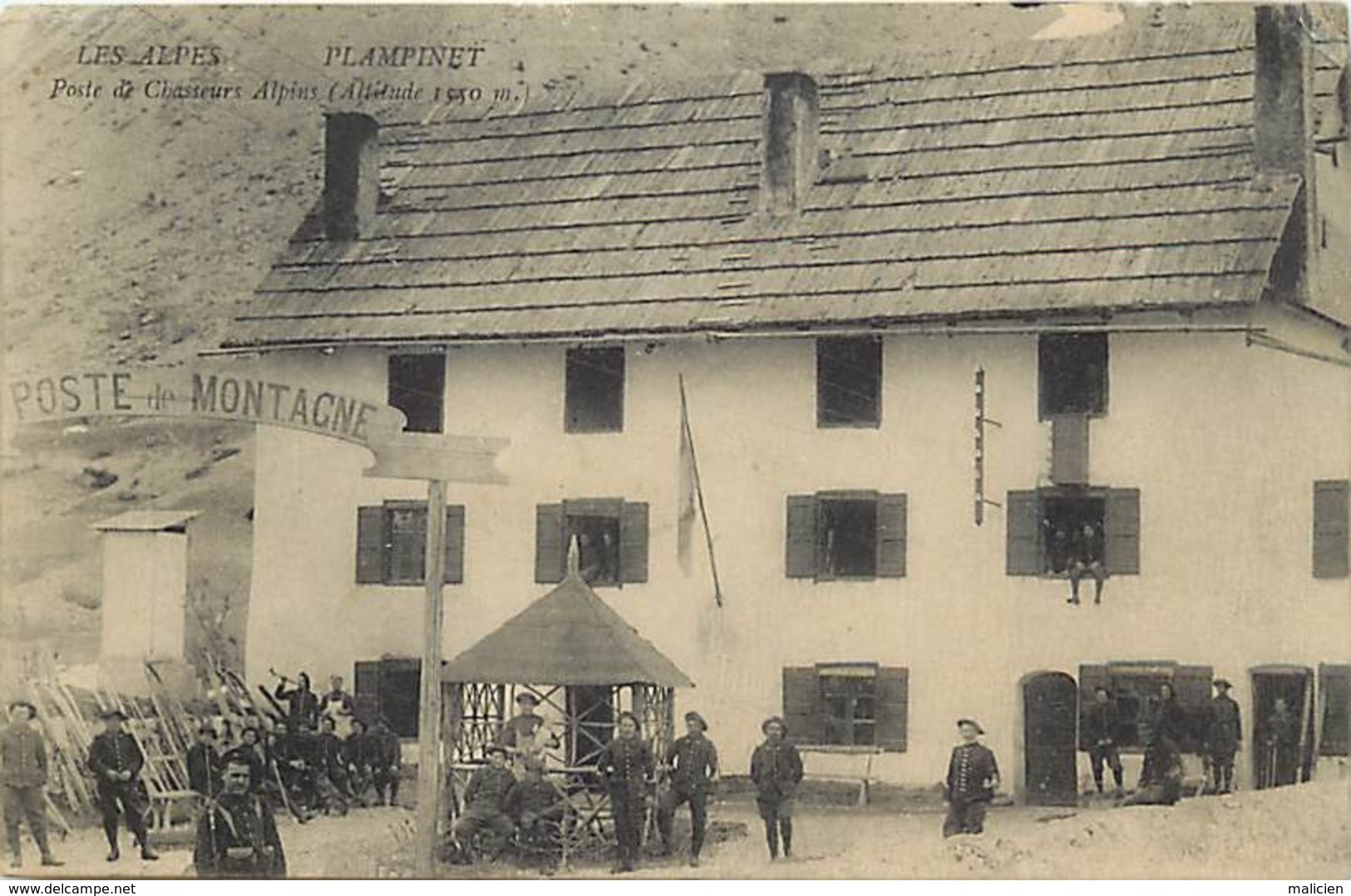 Dpts Div.-ref-AF931- Hautes Alpes - Plampinet - Poste De Chasseurs Alpins - Regiments - Militaires - Miltaria - - Autres & Non Classés