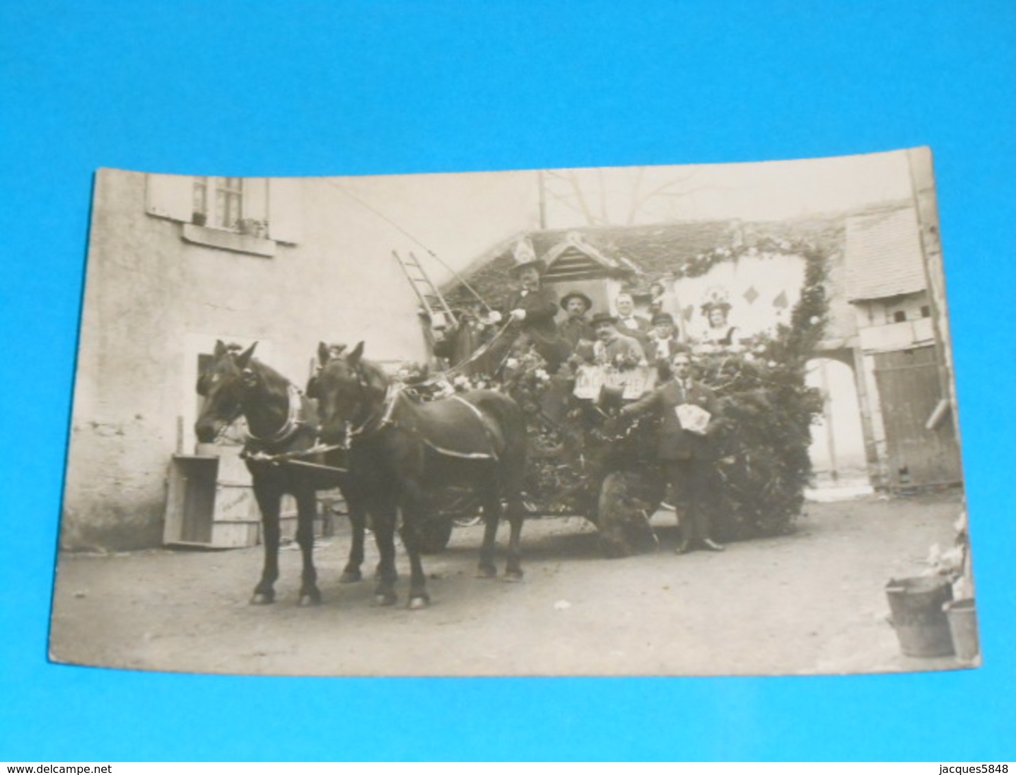 36 ) Chatillon-sur-indre - Carte Photo  " Cavalcade "  Attelage  - On Coinche - Autres & Non Classés