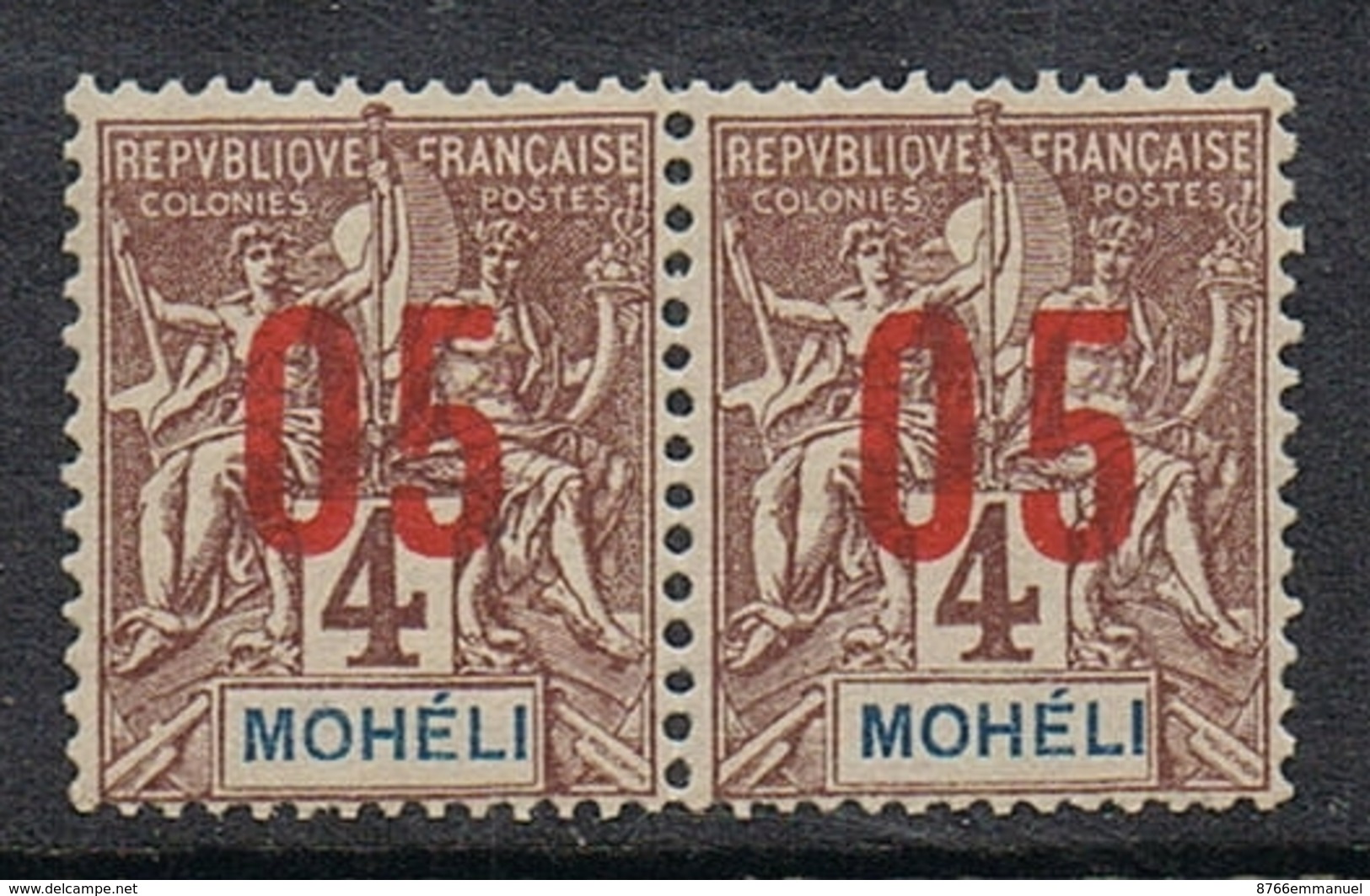 MOHELI N°17 ET 17A N** SE TENANT Variété Surcharge Espacée De 1.75mm - Unused Stamps