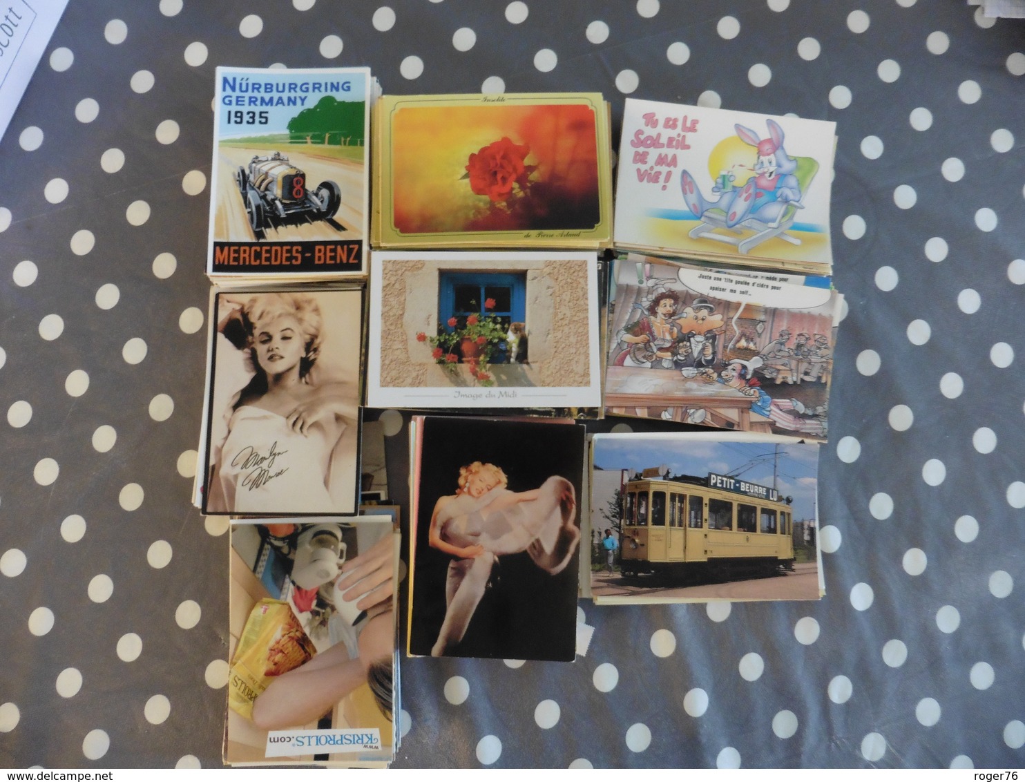 LOT  DE  550 CARTES  POSTALES  FANTAISIES - 500 Postcards Min.