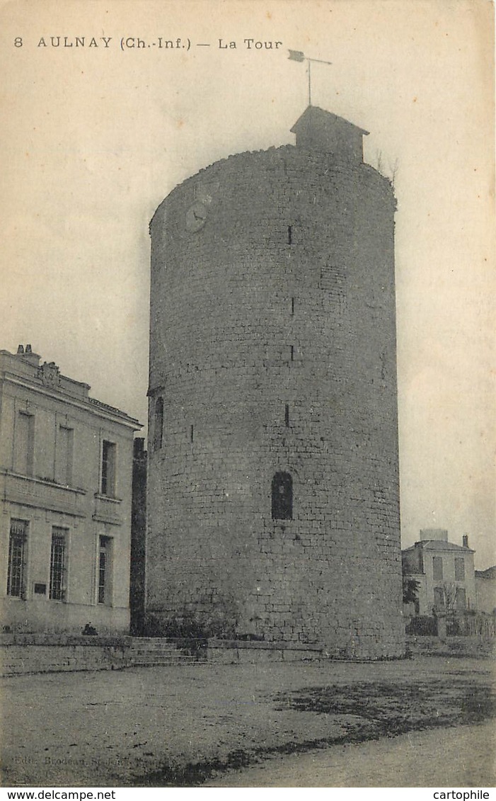 Lot de 12 CPA du département de Charente Maritime (17)