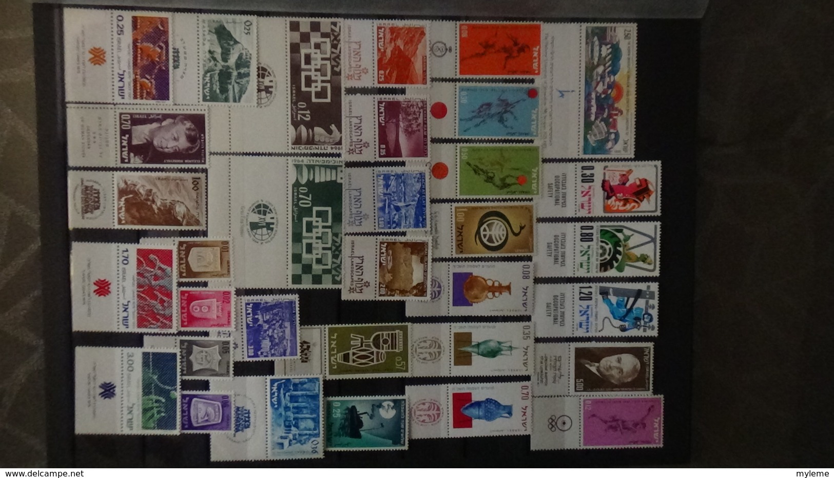 Belle collection d'ISRAËL avec blocs et timbres tous ** avec tabs. A saisir !!!