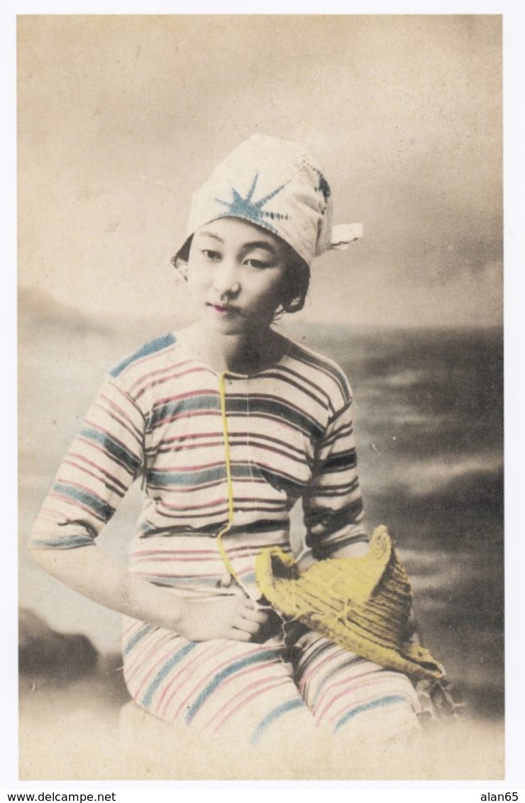 Beautiful Japanese Woman In Swimsuit, Reprinted Early Image On C1990s/2000s Vintage Postcard - Pin-Ups