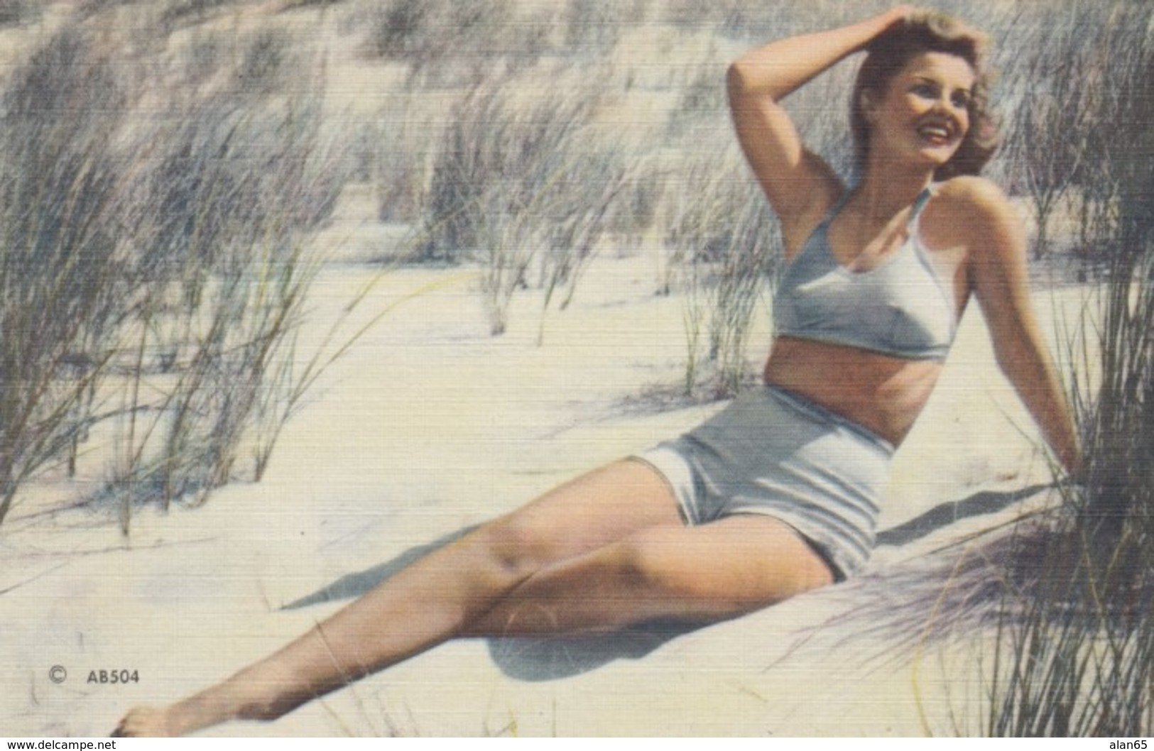 Beautiful Woman In Swimsuit In Sand At Beach, C1940s/50s Vintage Linen Postcard - Pin-Ups