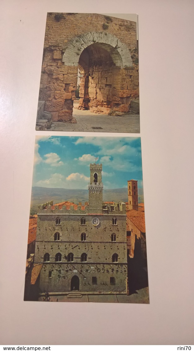 2 Cartoline VOLTERRA FG NV Colori Palazzo Priori Citta Etrusca Arco - Pisa