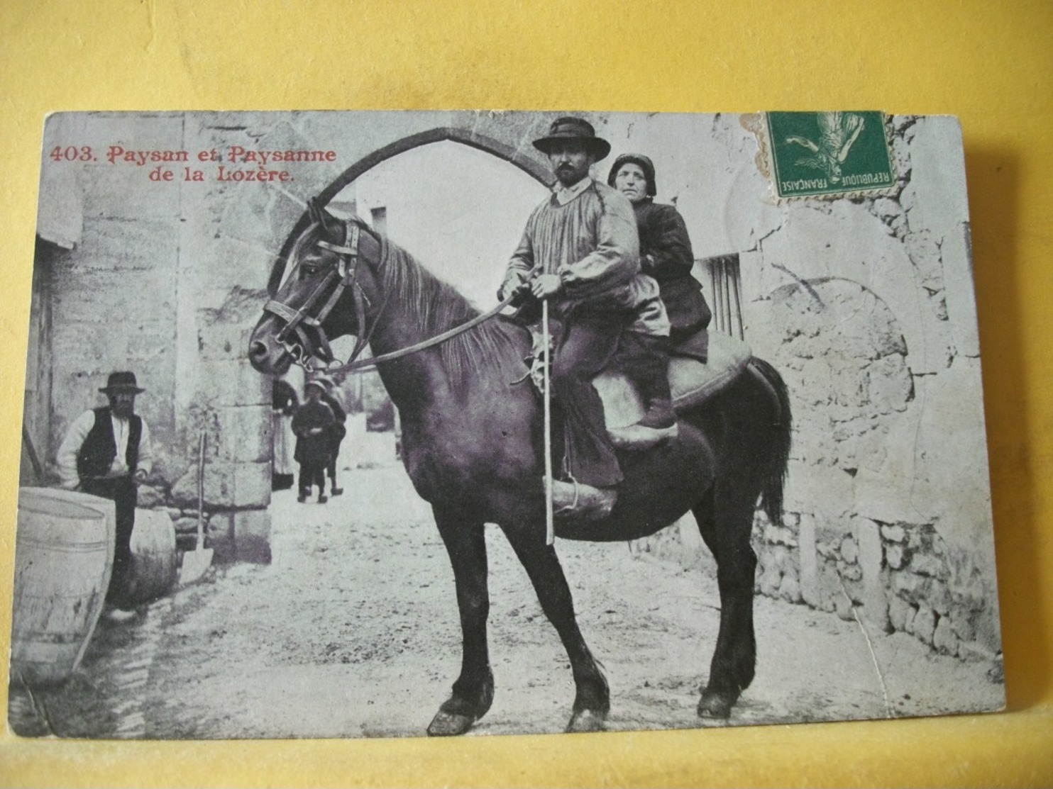 48 8243 CPA 1907 - 48 PAYSAN ET PAYSANNE DE LA LOZERE SUR LEUR CHEVAL - ANIMATION - Other & Unclassified