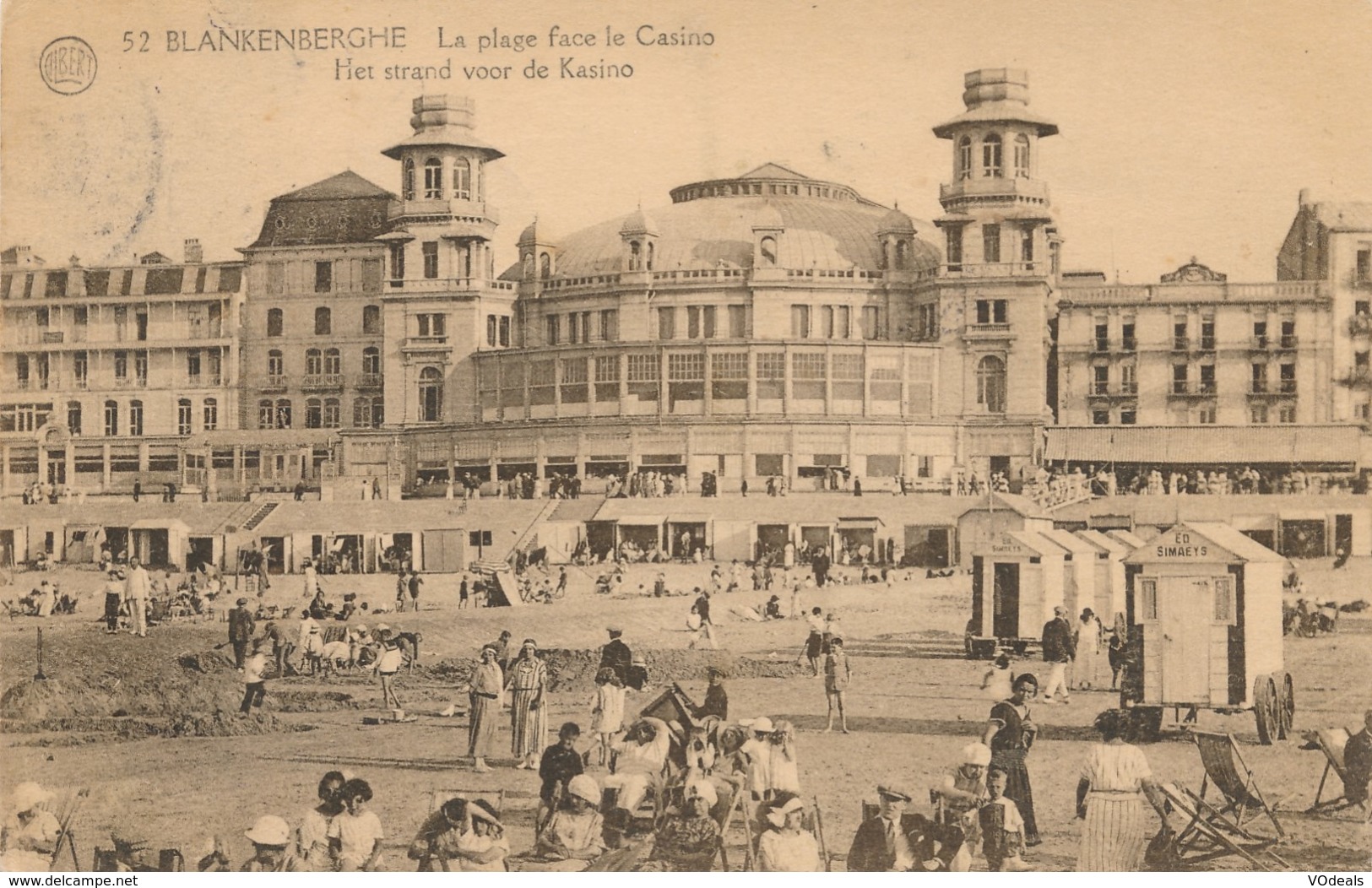 CPA - Belgique - Blankenberge - Blankenberghe - La Plage Face Le Casino - Blankenberge