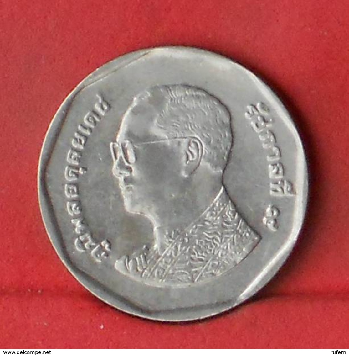 THAILAND 5 BAHT 2011-2554 -    KM# 446 - (Nº27865) - Thaïlande