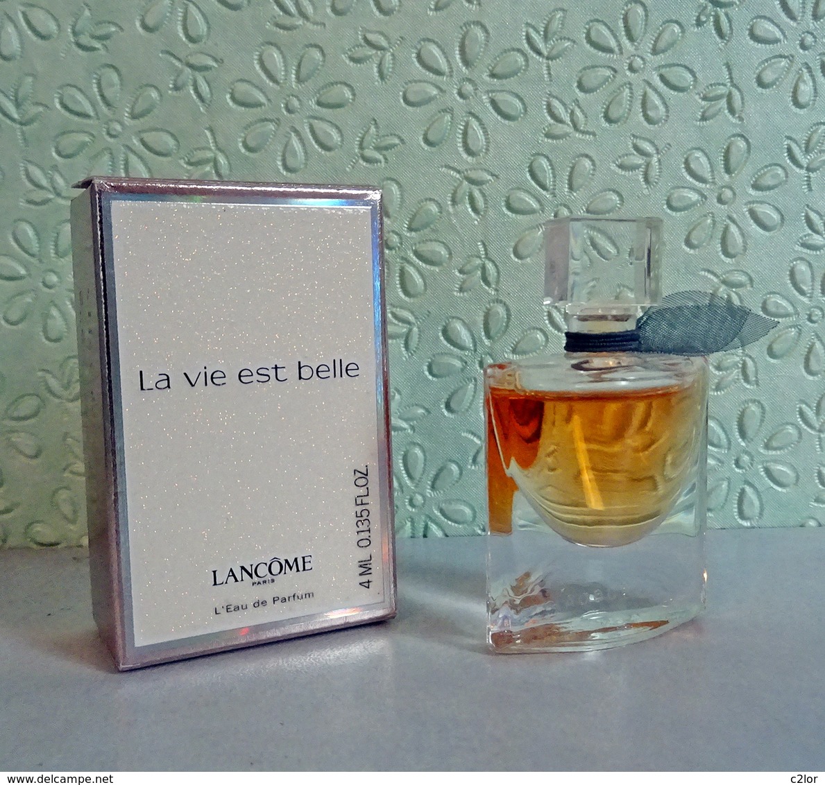 Miniature  "LA VIE EST BELLE "de LANCÔME  Eau De Parfum 4 Ml Dans Sa  Boite - Miniatures Femmes (avec Boite)