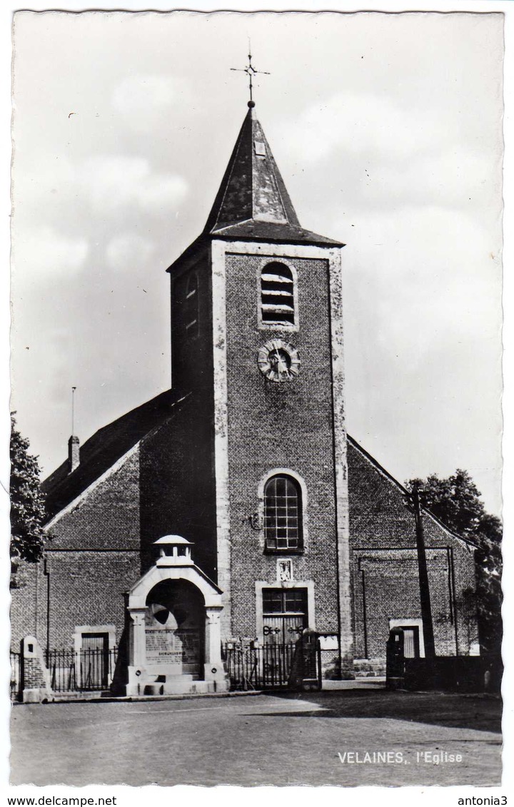 Velaines. L'église. **** - Celles