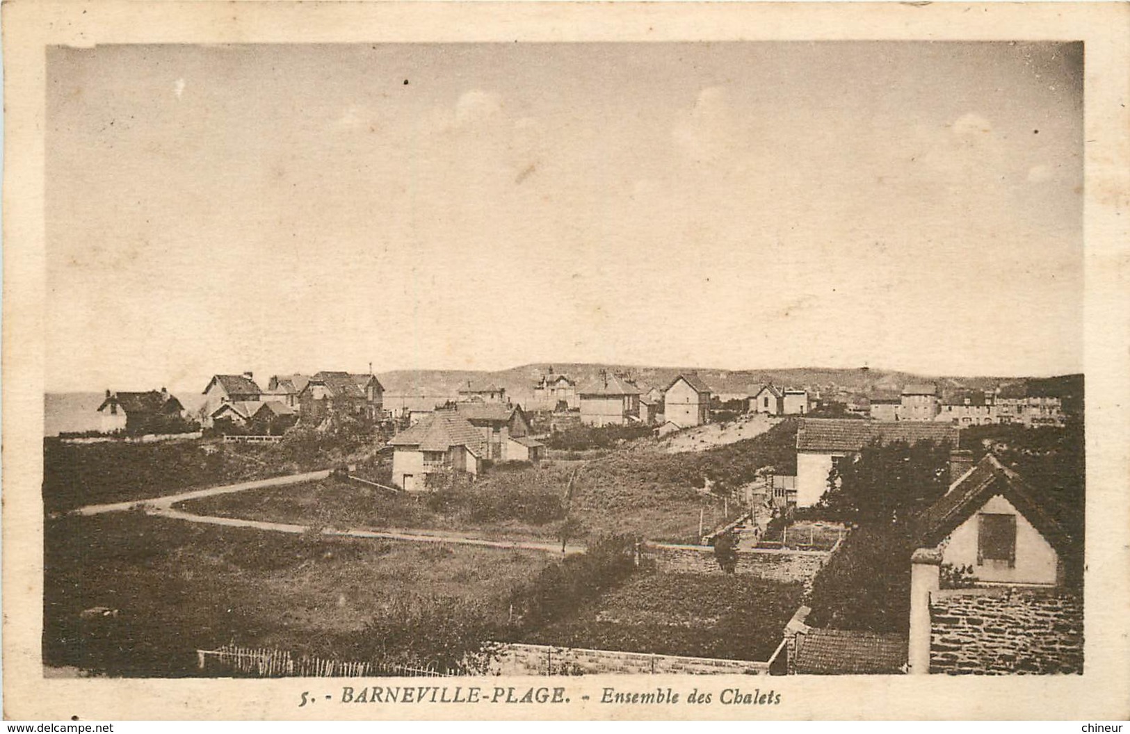 BARNEVILLE PLAGE ENSEMBLE DES CHALETS - Barneville
