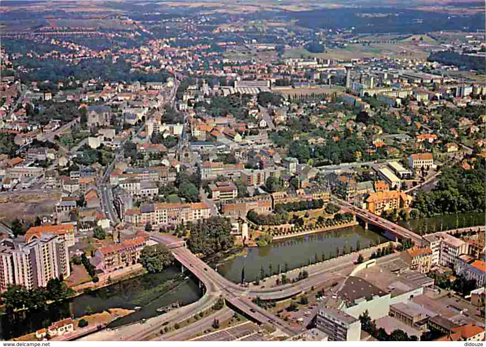 57 - Sarreguemines - Vue Générale Aérienne - Flamme Postale De Sarralbe - Voir Scans Recto-Verso - Sarreguemines