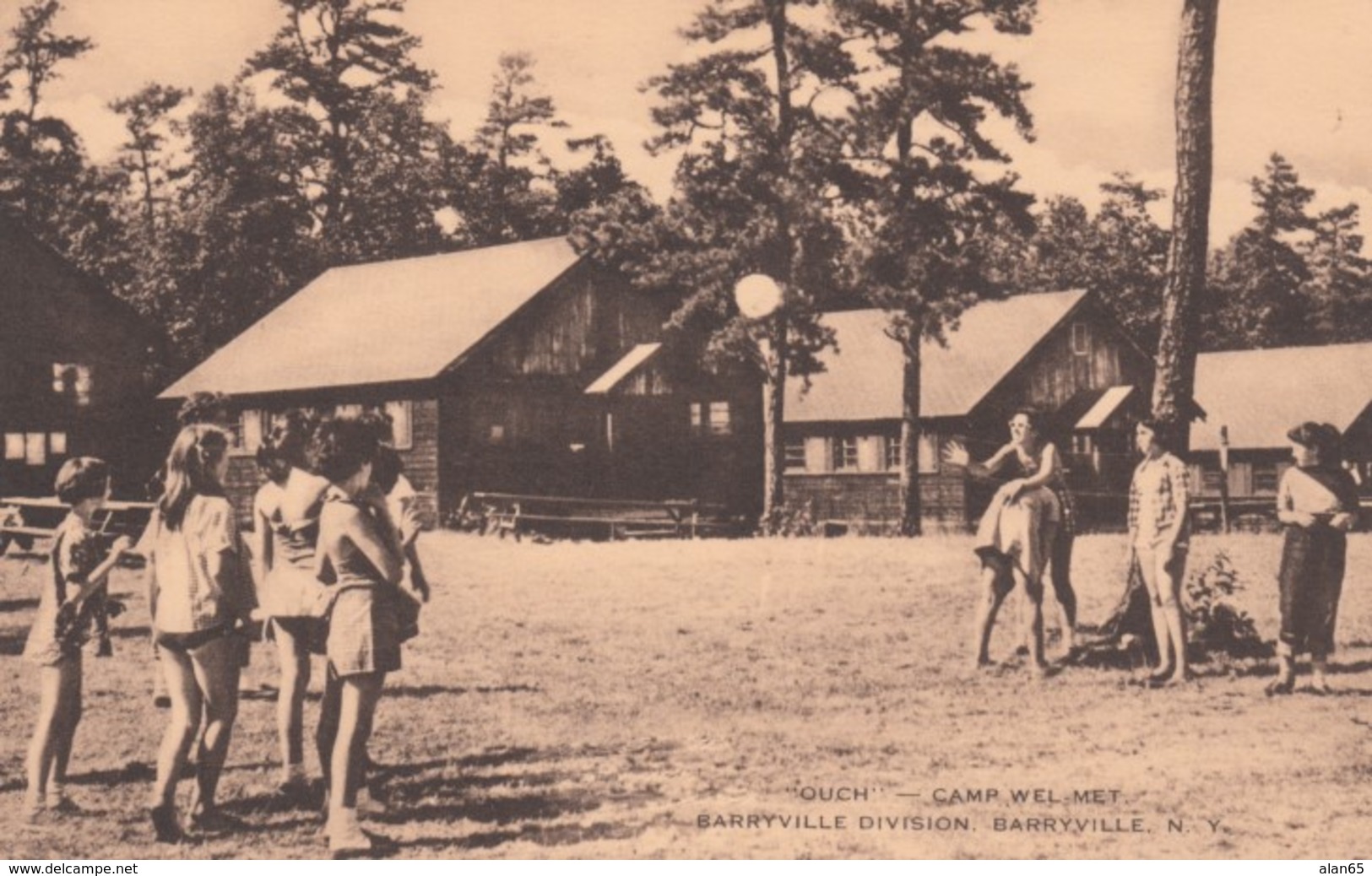 Barryville New York, Barryville Division, Camp Wel-Met, Girls Play Ball Game, C1950s Vintage Postcard - Other & Unclassified