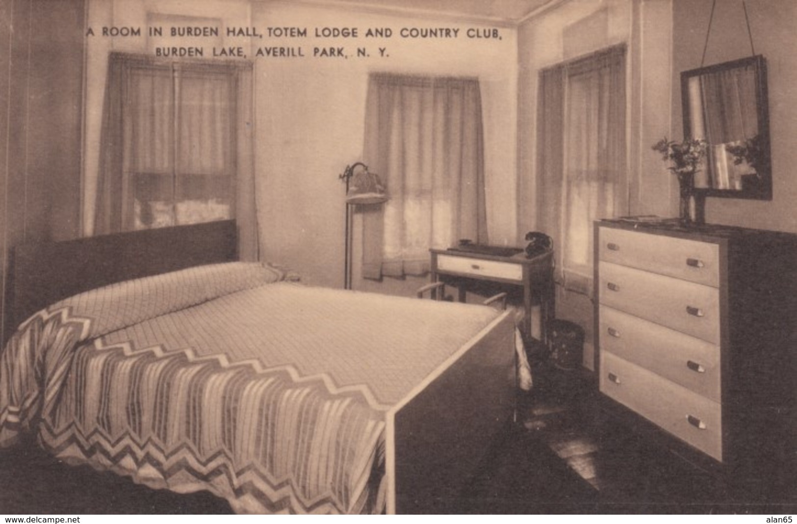 Averill Park New York, Totem Lodge & Country Club Burden Lake, Room Interior View, C1940s/50s Vintage Postcard - Other & Unclassified