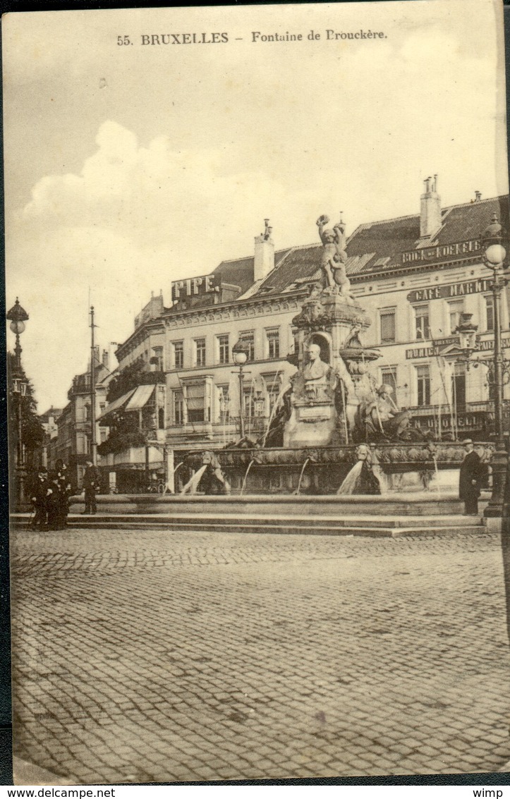 BRUXELLES : Fontaine De Brouckère - Monuments, édifices