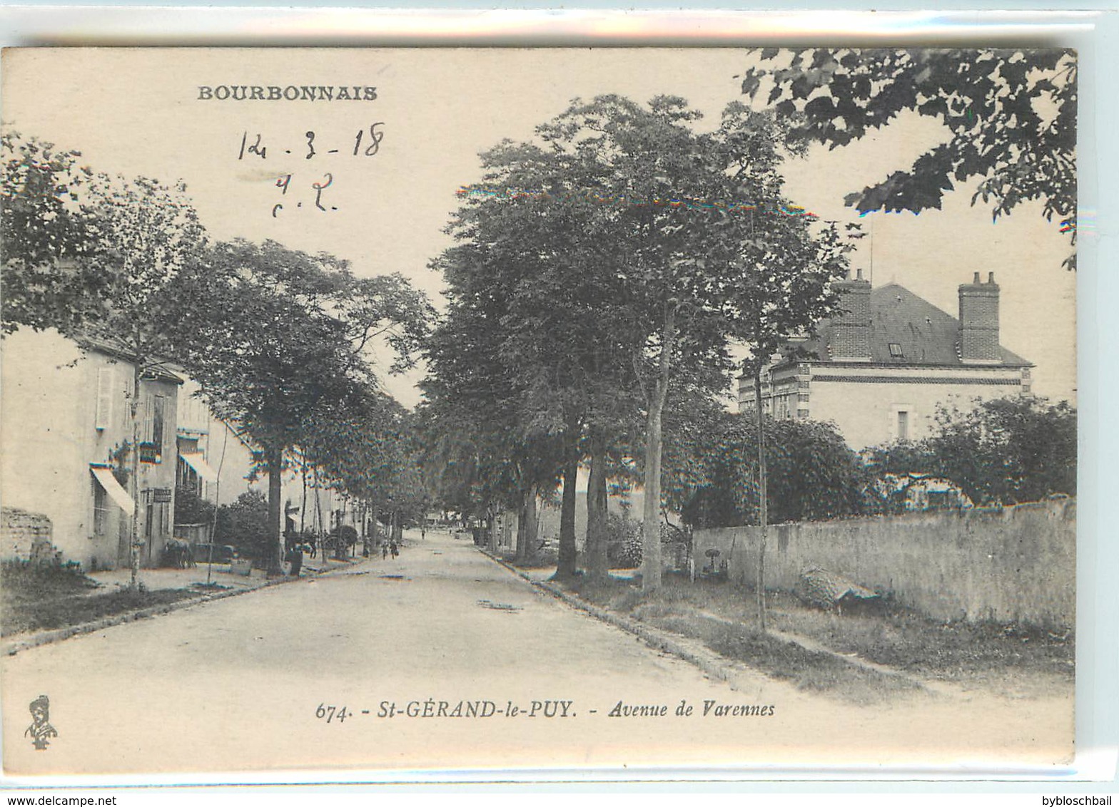 CPA 03 Allier St Saint Gérand Le Puy Avenue De Varennes Bourbonnais - Autres & Non Classés