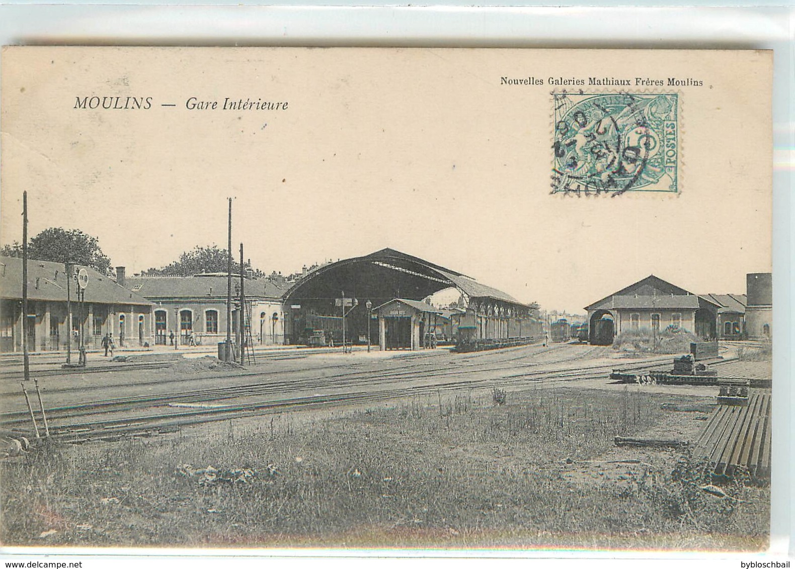 CPA 03 Allier Moulins Gare Intérieure Chemin De Fer Voies Ferrées - Chemin De Fer - Moulins