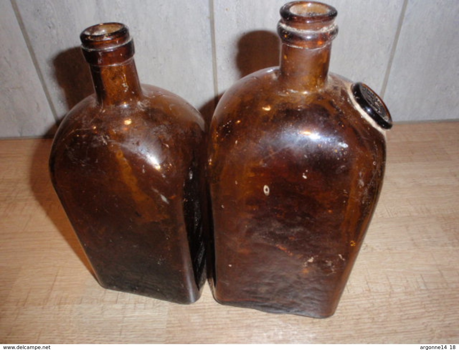 Lot De 2 Bouteilles  Allemande 14-18 - 1914-18