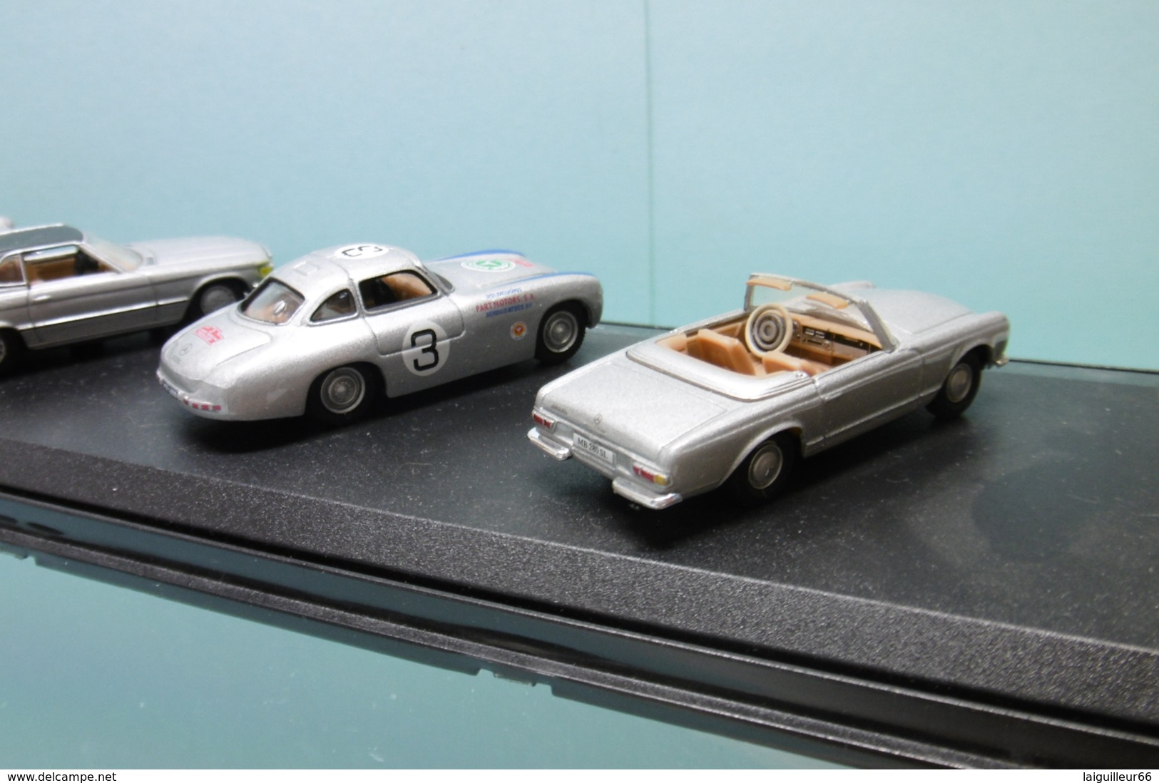 Schuco - Coffret 4 Voitures MERCEDES BENZ 280SL + 300SL Carrera + 560SL + 300SL Gullwing 1/72 - Echelle 1:72