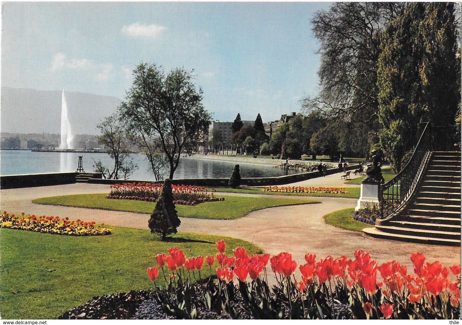 GENEVE - Le Parc De La Perle Du Lac - Genève