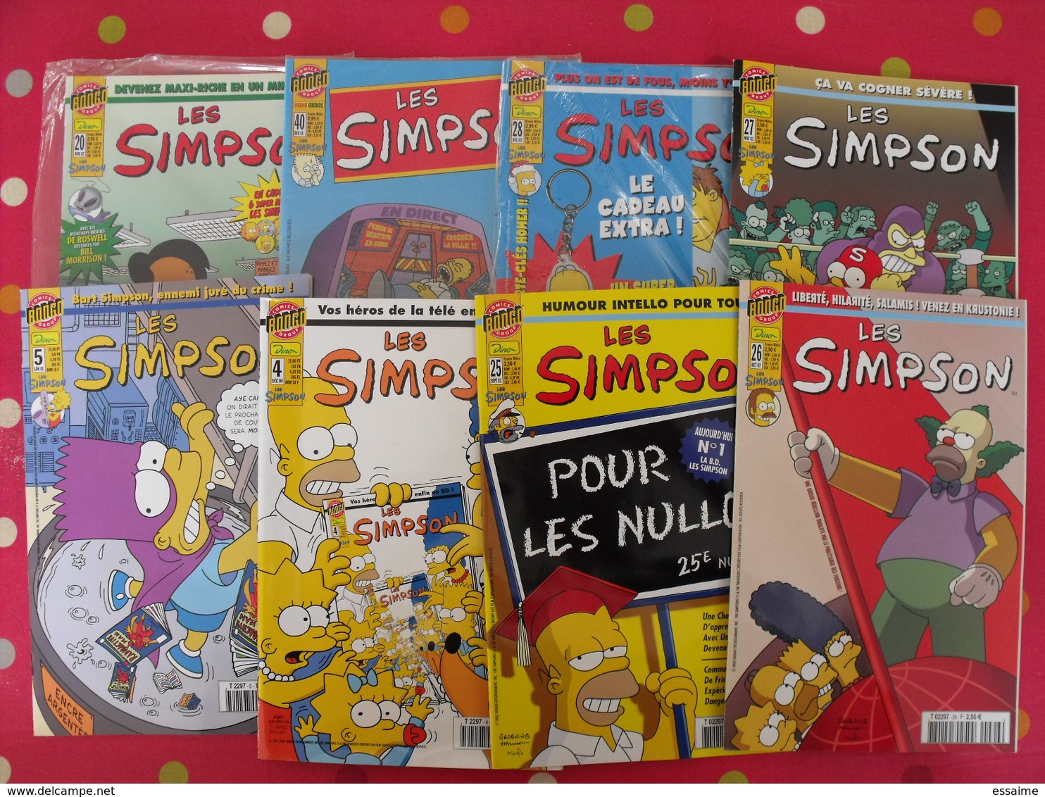 Lot De 6 Magazines BD Les Simpson + Cadeaux. Comix Bongo Group - Autre Magazines