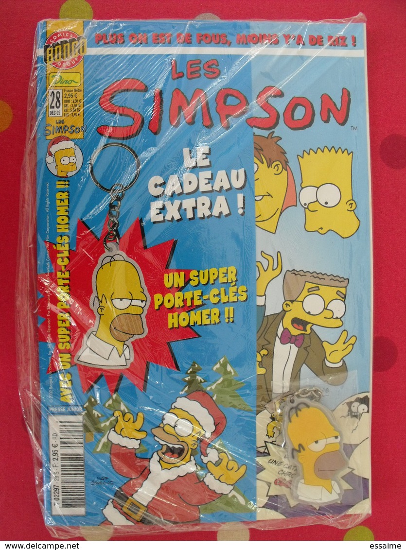 lot de 6 magazines BD Les Simpson + cadeaux. comix Bongo group